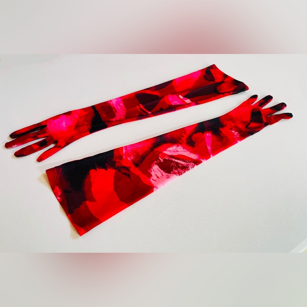 ELOQUI Full Length Red Abstract Stretch Mesh Gloves - Picture 2 of 11